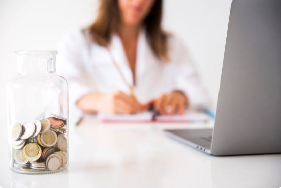 Estudio de la Profesión, Negocios y Capacidad de Generar Dinero, Propiedades